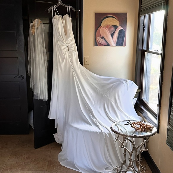 Sophia Tolli Elegant White Wedding Dress - Picture 2 of 11